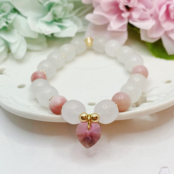 Nature White Jade Bracelet - Picture 1 of 10
